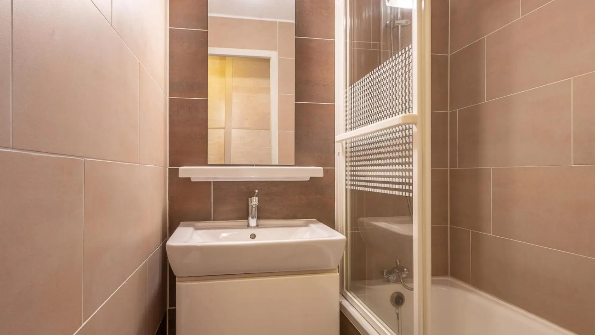 Apartment Grand Morillon By Interhome